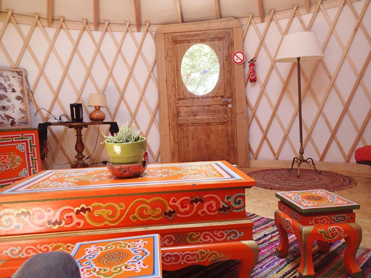 Eco-Hotel Et Yourtes Du Mercantour Guillaumes Kültér fotó