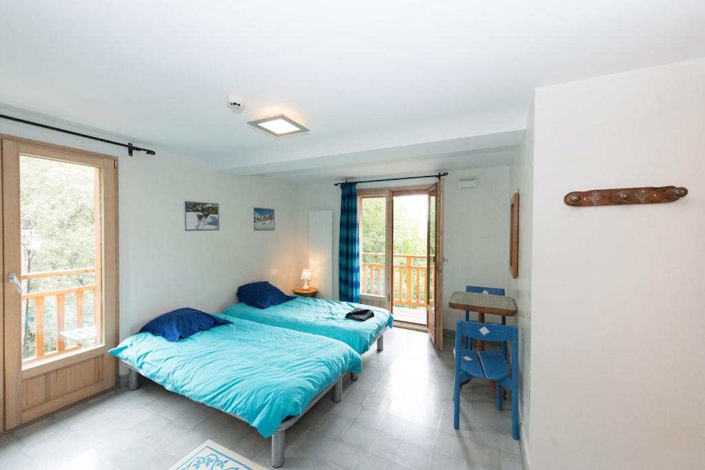 Eco-Hotel Et Yourtes Du Mercantour Guillaumes Kültér fotó