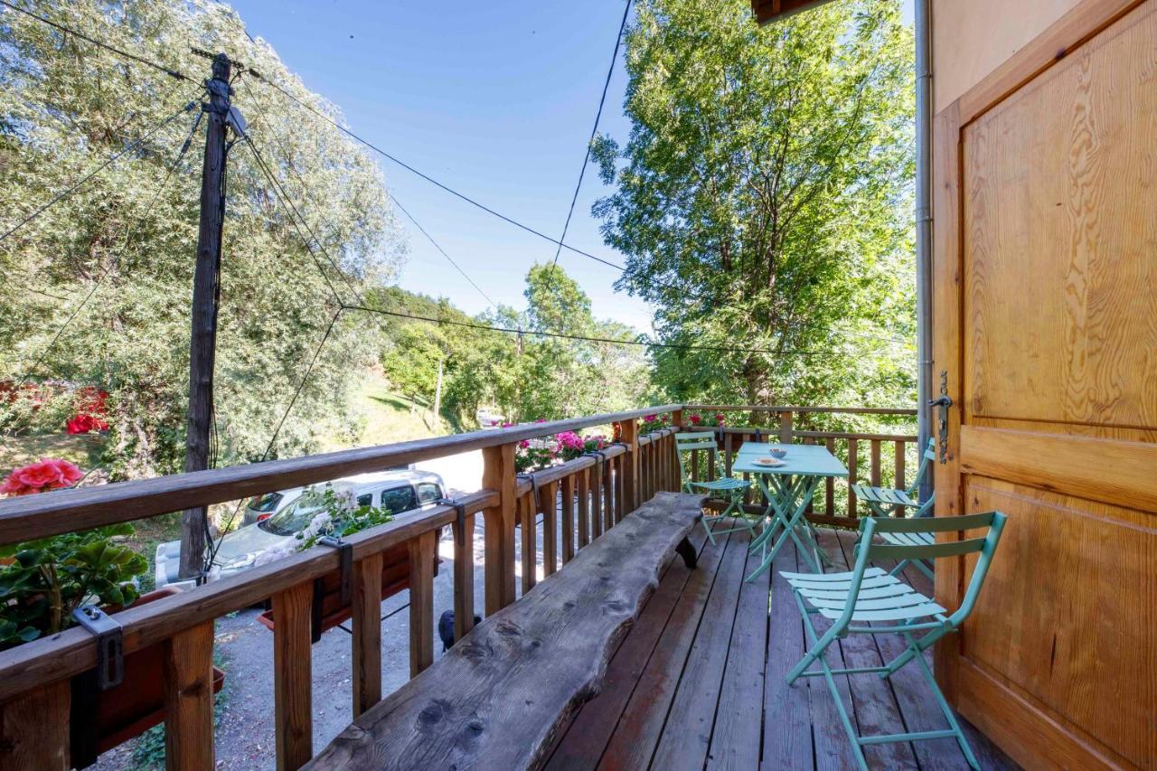 Eco-Hotel Et Yourtes Du Mercantour Guillaumes Kültér fotó